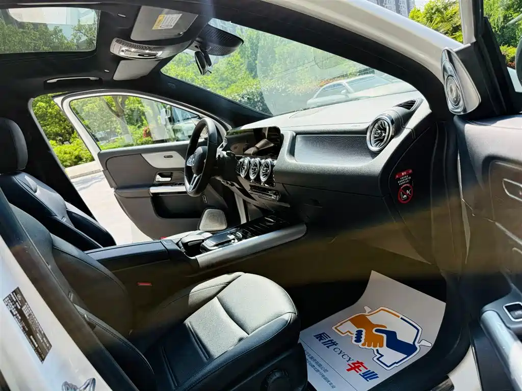 Mercedes-Benz GLA 2022 — фото 12