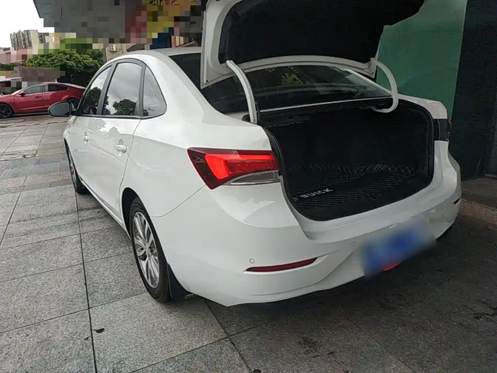 Buick Excelle 2020