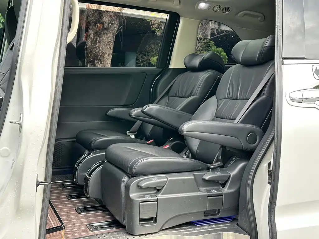 Honda Odyssey 2019 — фото 13