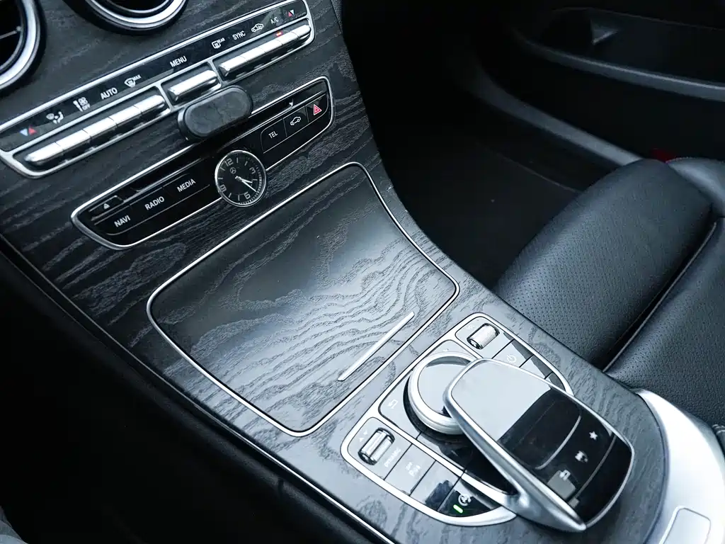 Mercedes-Benz C-Class 2017 — фото 12