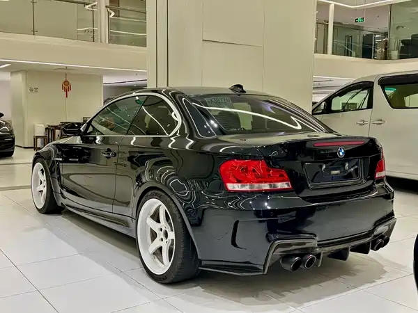 BMW 1 Series M 2012
