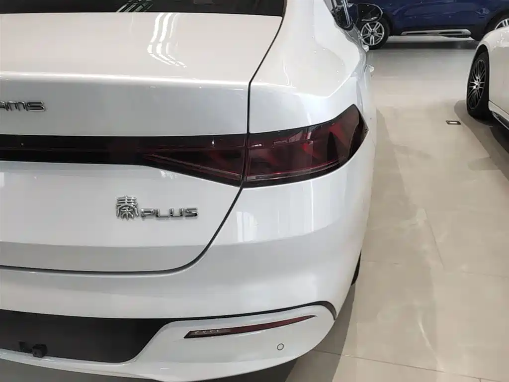 BYD Qin PLUS 2021 — фото 8