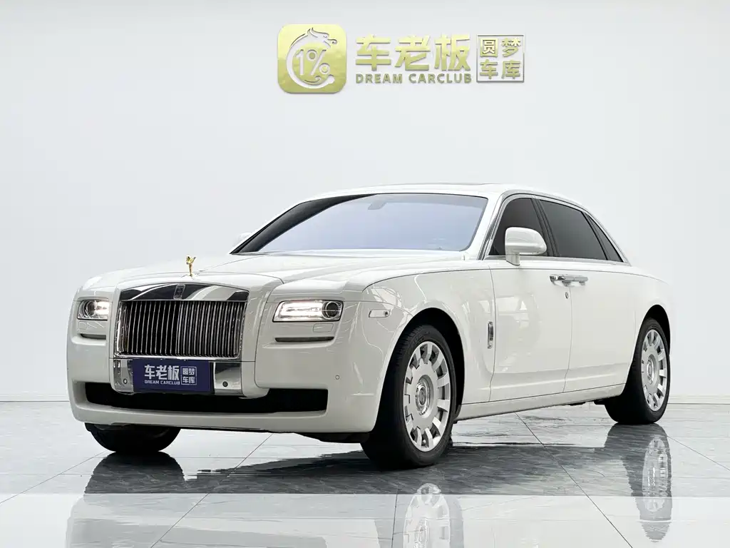 Rolls-Royce Ghost 2014 — фото 1