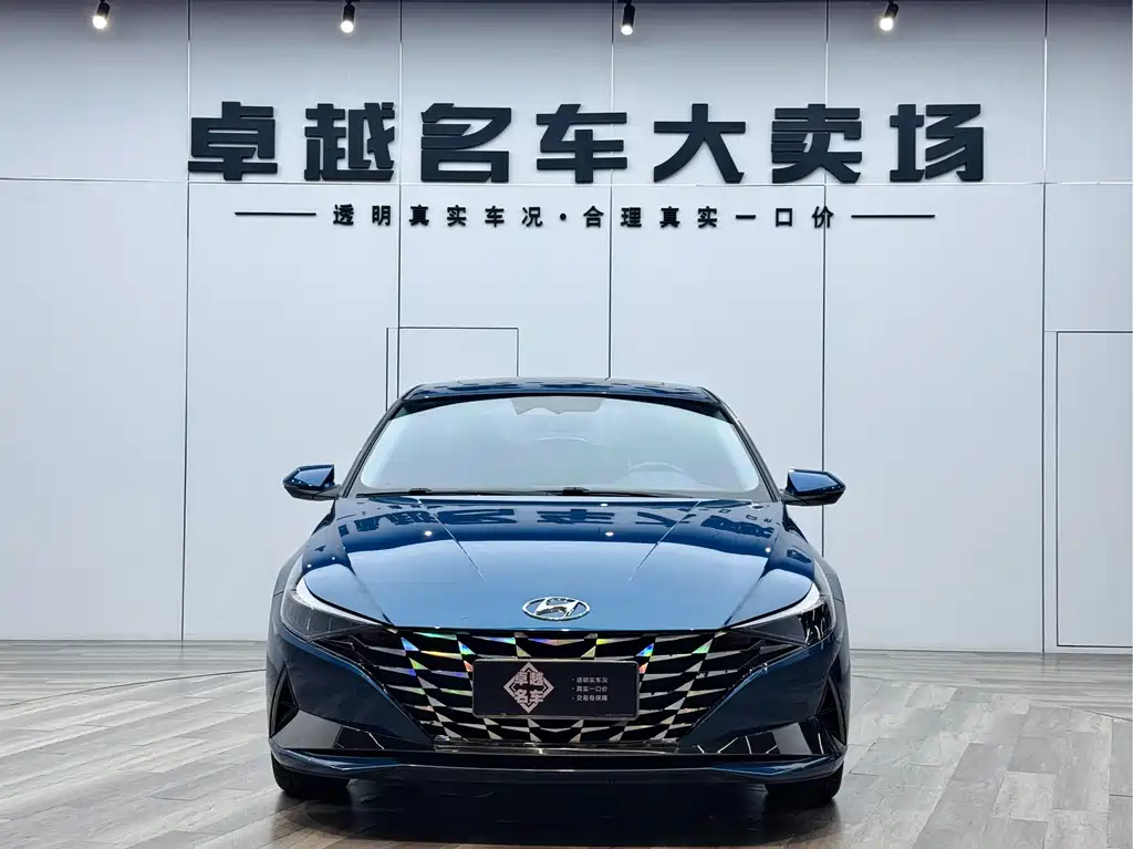 Hyundai Elantra 2021 — фото 2