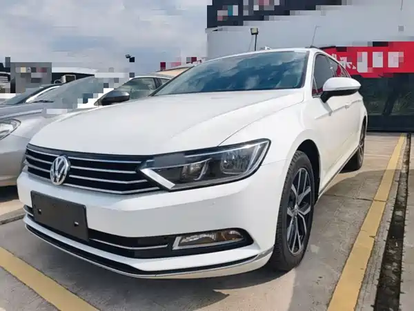 Volkswagen Viloran 2019