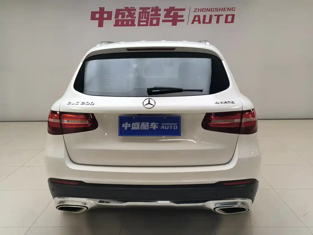 Mercedes-Benz GLC 2016 — фото 20