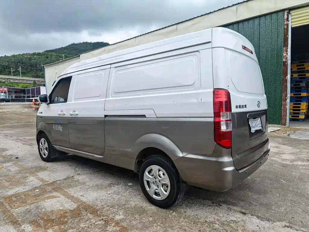 Jinbei Hiace X30L CNG 2019 — фото 4