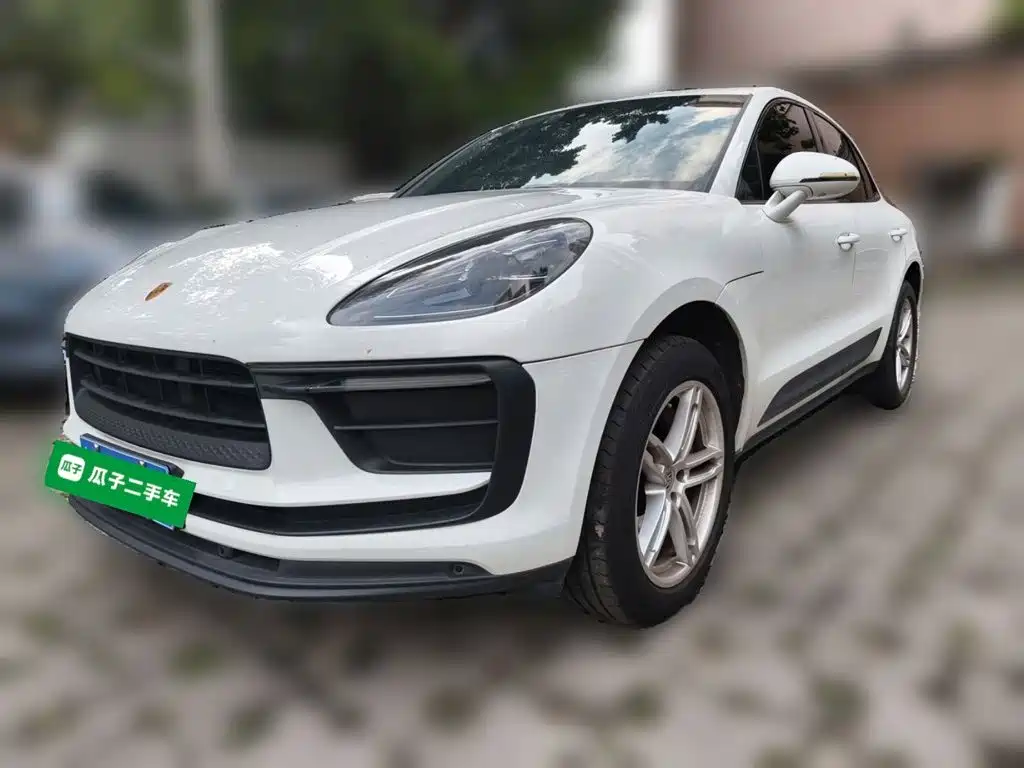 Porsche Macan 2023 — фото 1
