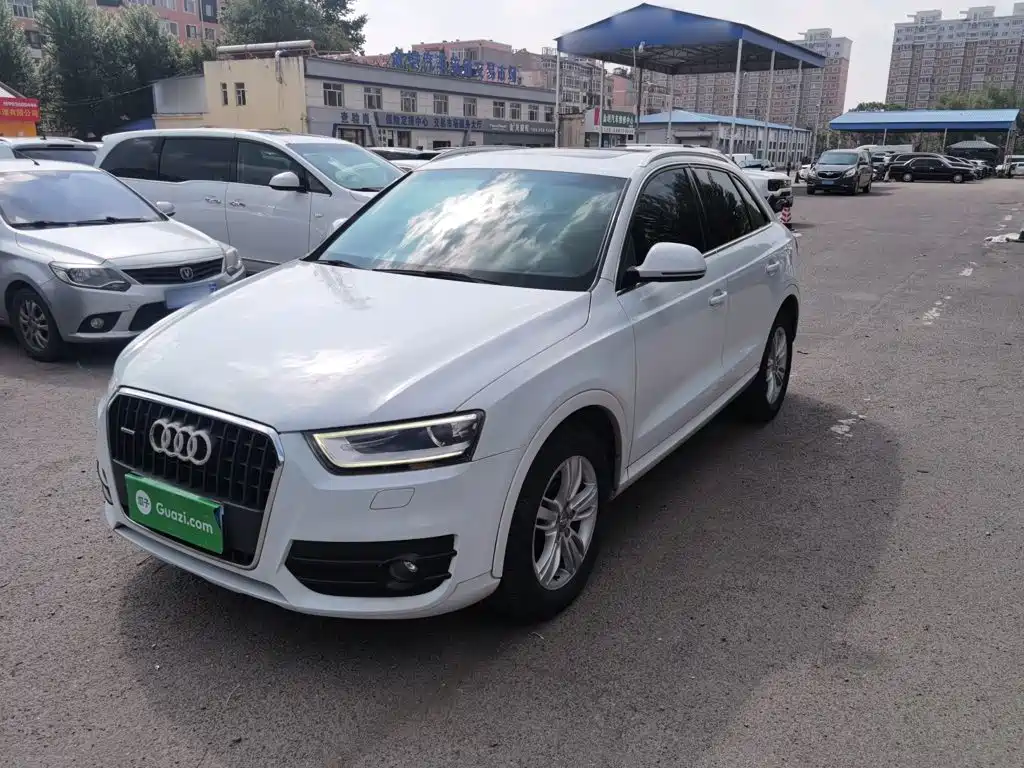Audi Q3 2014