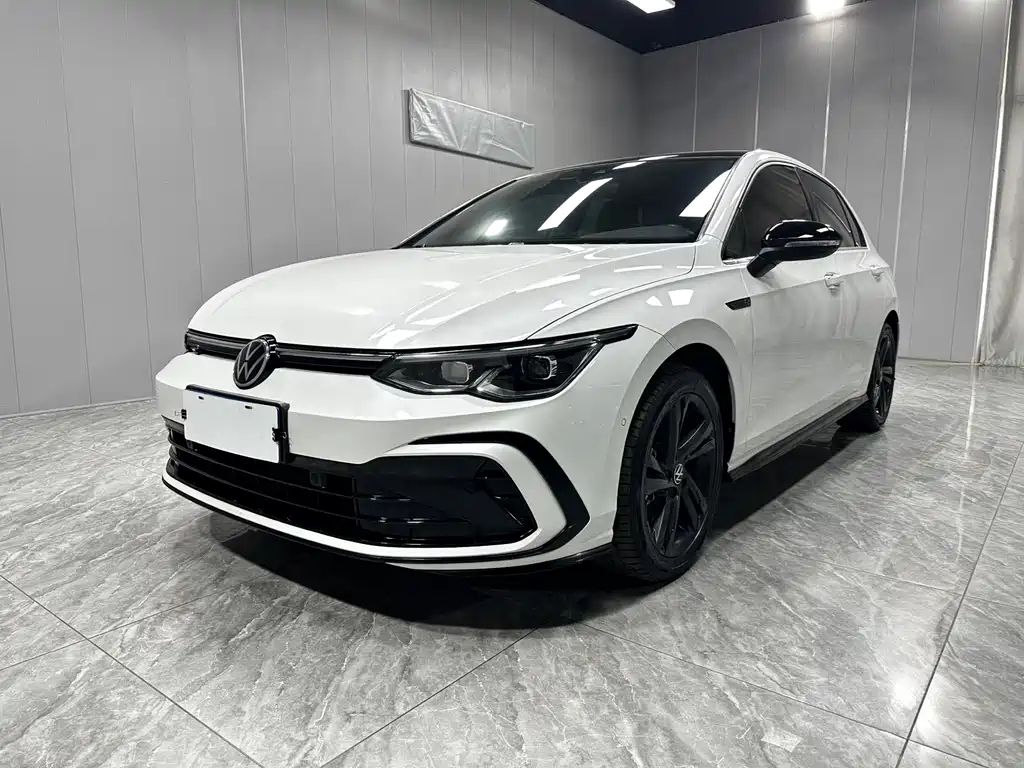 Volkswagen Golf 2022