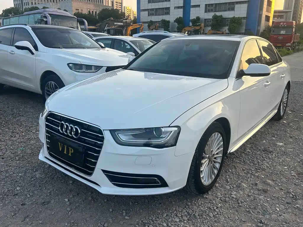 Audi A4L 2016