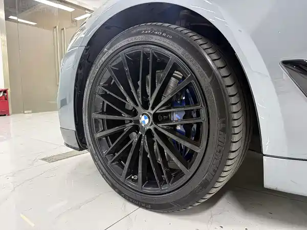BMW 5 Series 2019