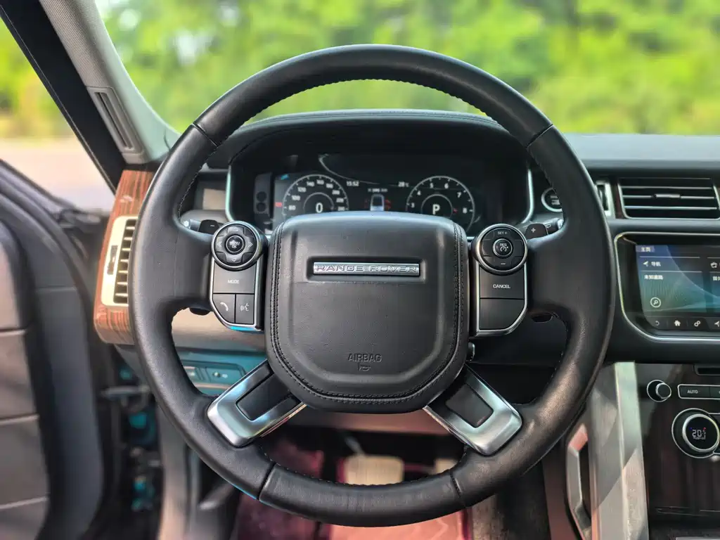 Land Rover Range Rover 2017 — фото 18