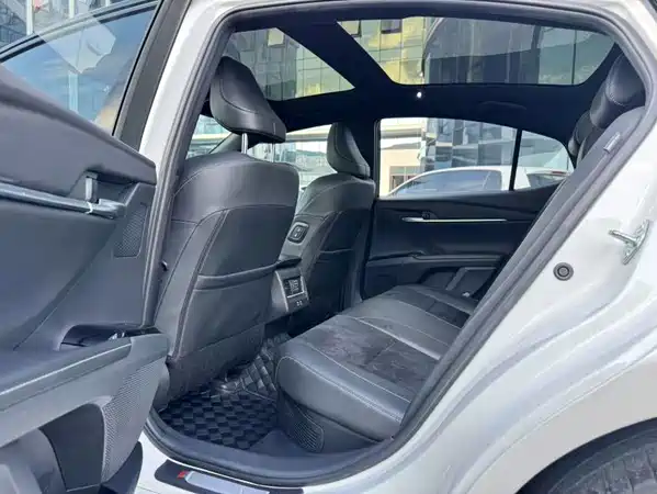 Toyota Camry 2024