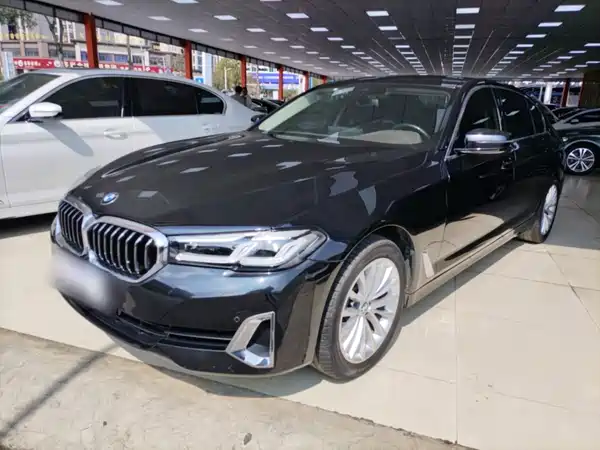 BMW 5 Series 2021