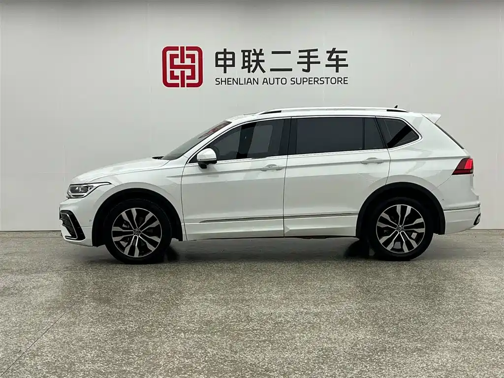 Volkswagen Tiguan L 2024 — фото 3