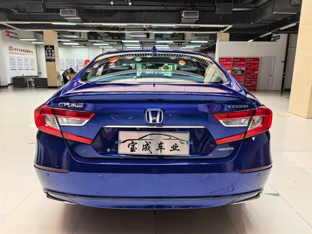 Honda Accord 2018 — фото 4