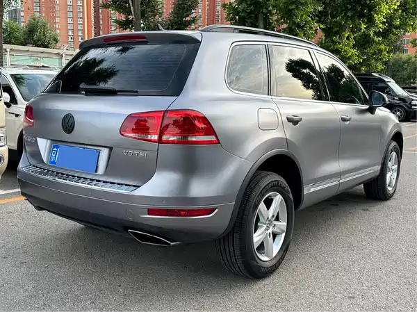 Volkswagen Touareg 2013