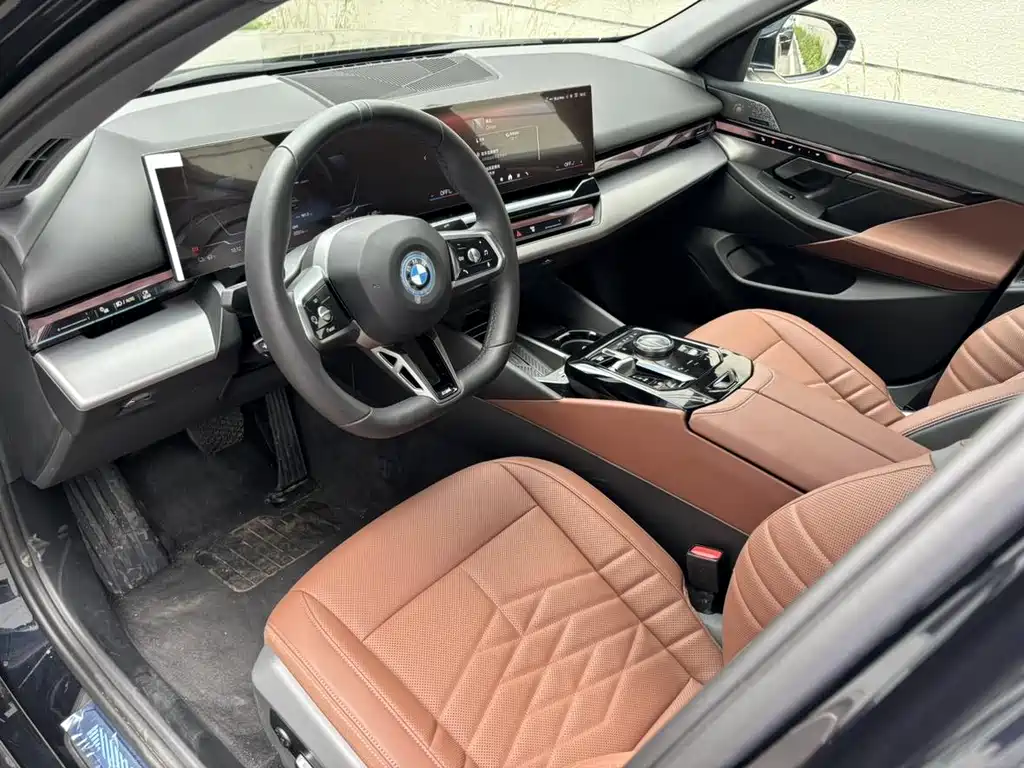 BMW i5 2026 — фото 8