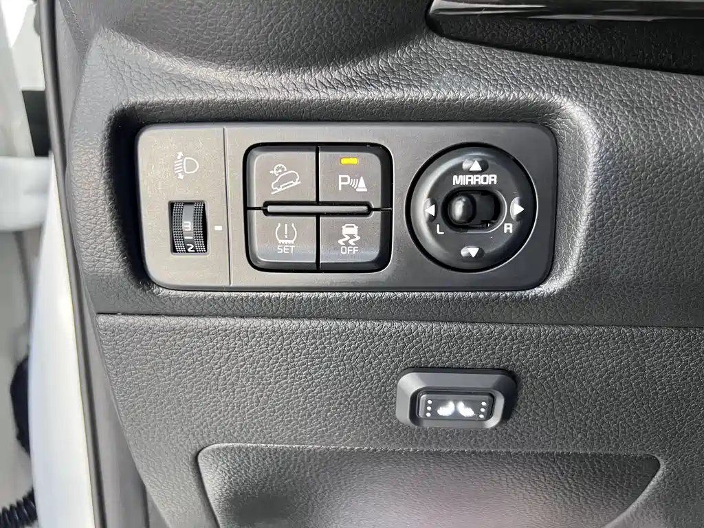 Kia KX1 2023 — фото 9