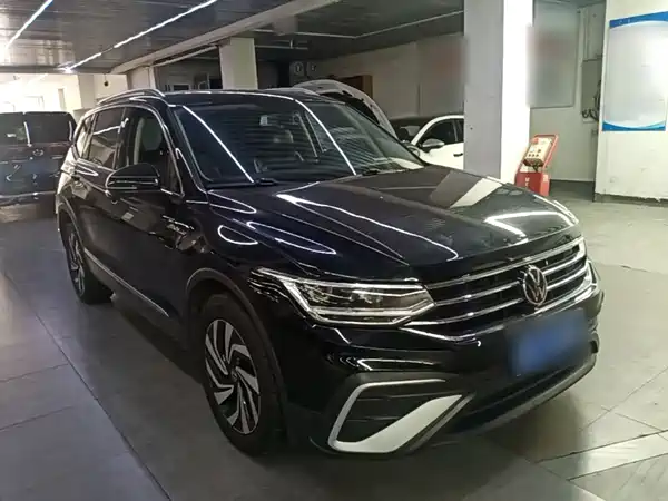Volkswagen Tiguan L 2022