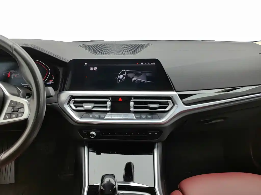 BMW 3 Series 2021 — фото 12