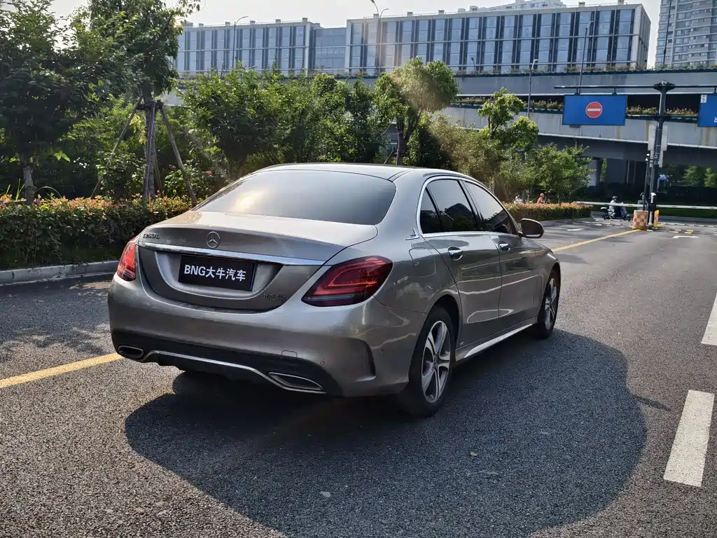 Mercedes-Benz C-Class 2020