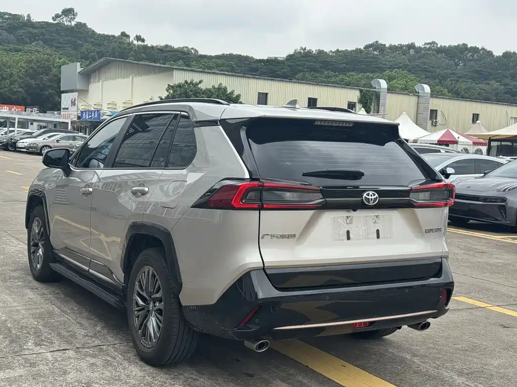 Toyota Wildlander 2025