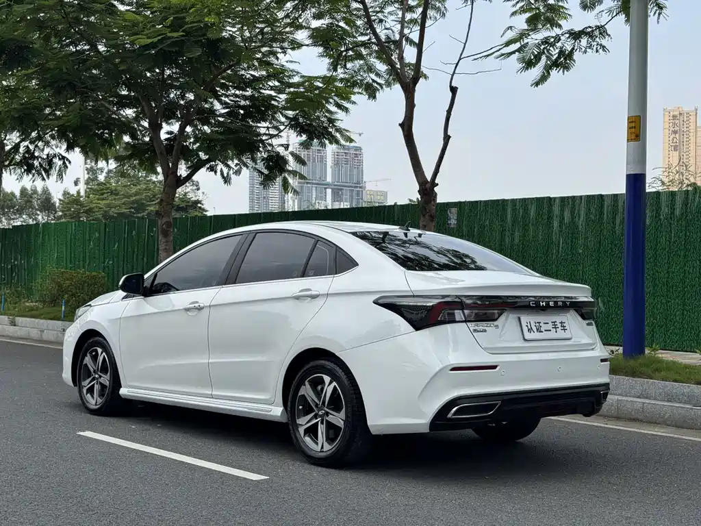Chery Arrizo 5 PLUS 2022 — фото 16