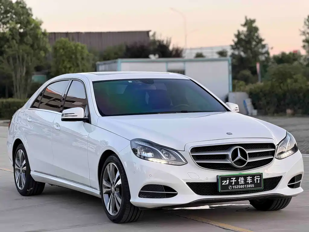 Mercedes-Benz E-Class 2015
