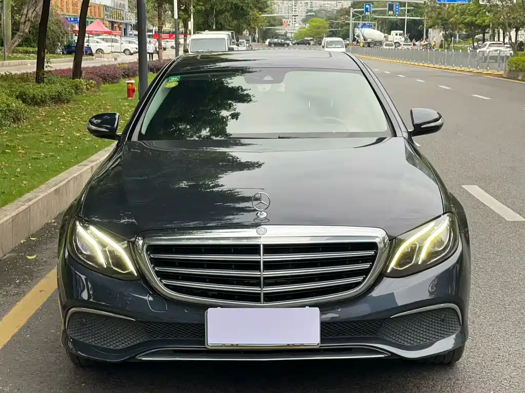 Mercedes-Benz E-Class 2017 — фото 2