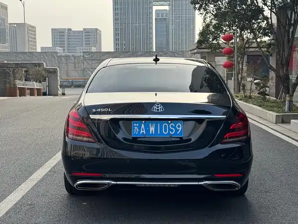 Mercedes-Benz S-Class 2018