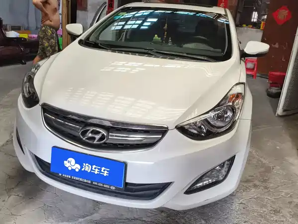 Hyundai Elantra Langdong 2015