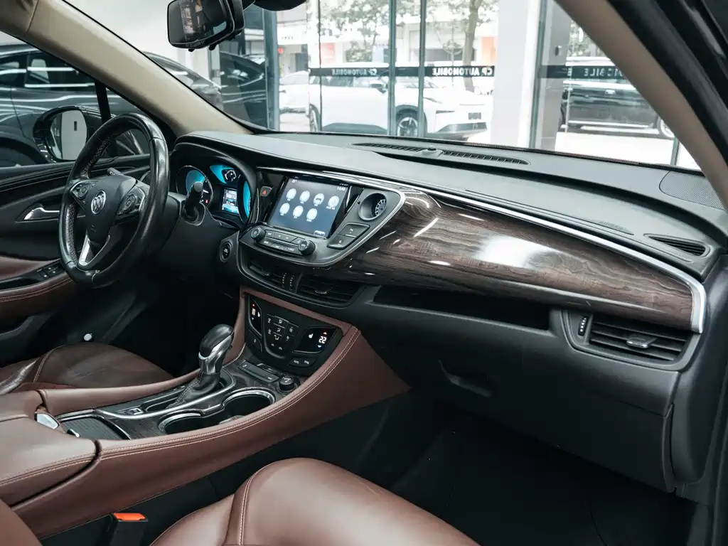 Buick Envision Plus 2017 — фото 16
