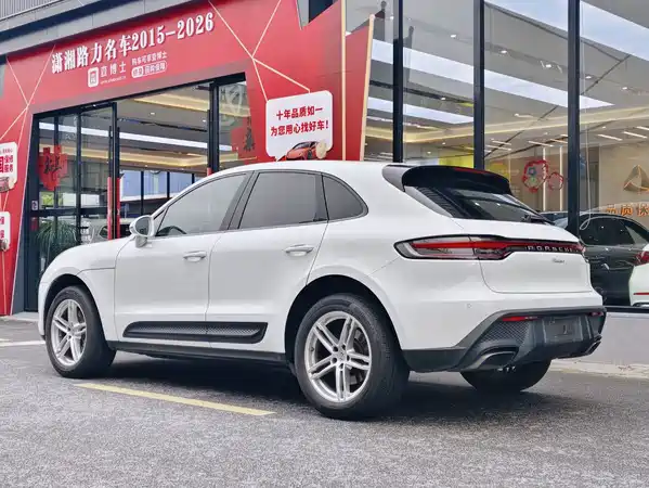 Porsche Macan 2023