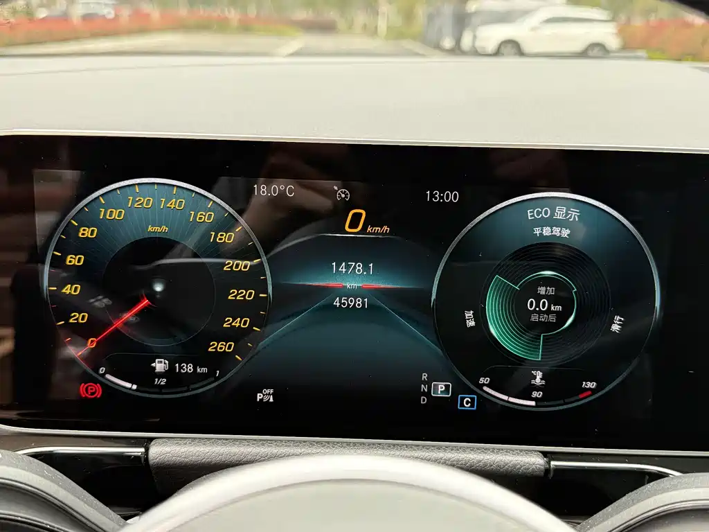 Mercedes-Benz GLA 2020 — фото 13
