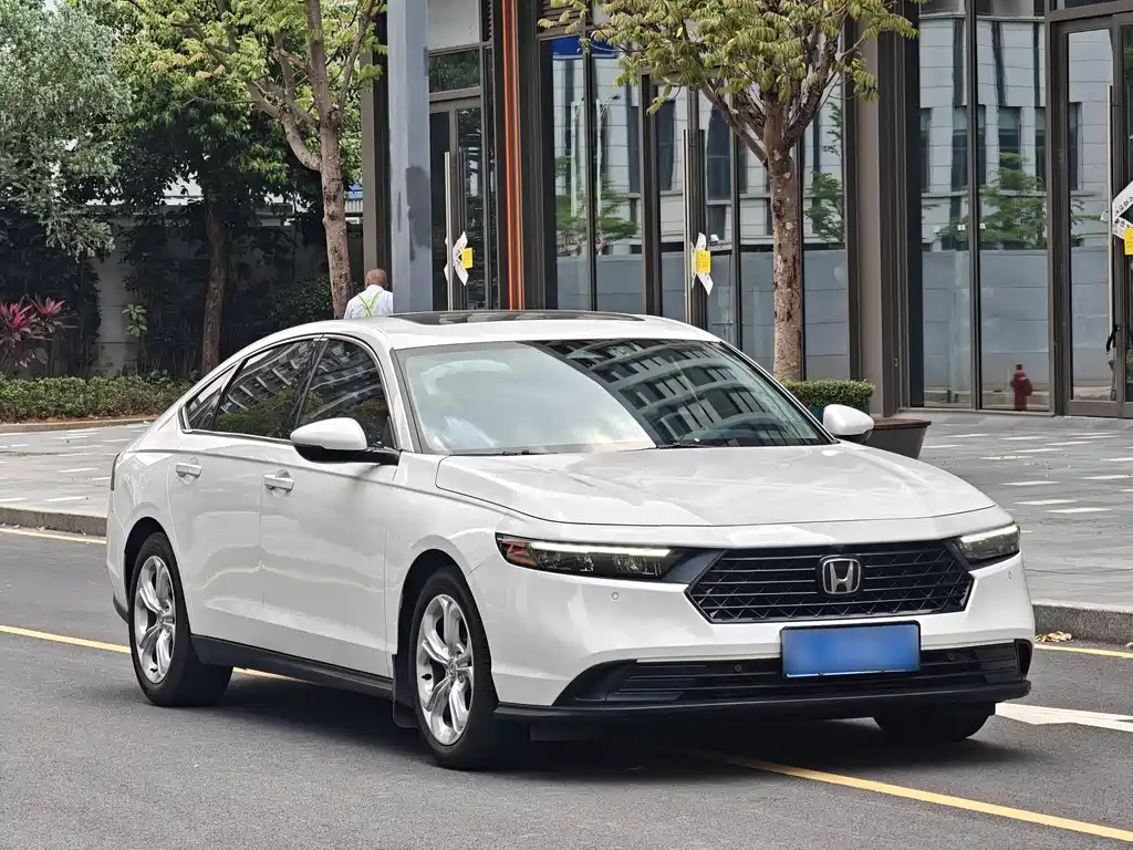 Honda Accord 2023 — фото 3