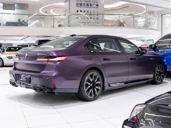 BMW M760Le 2026