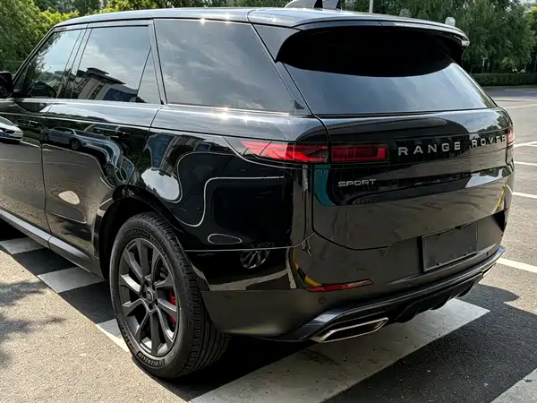 Land Rover Range Rover Sport 2023
