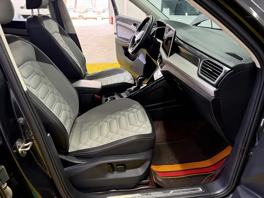 Volkswagen Tayron 2022 — фото 19