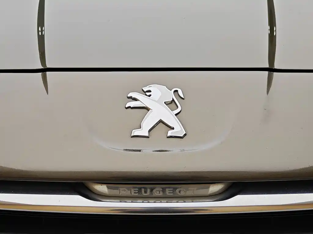 Peugeot 3008 2015 — фото 3