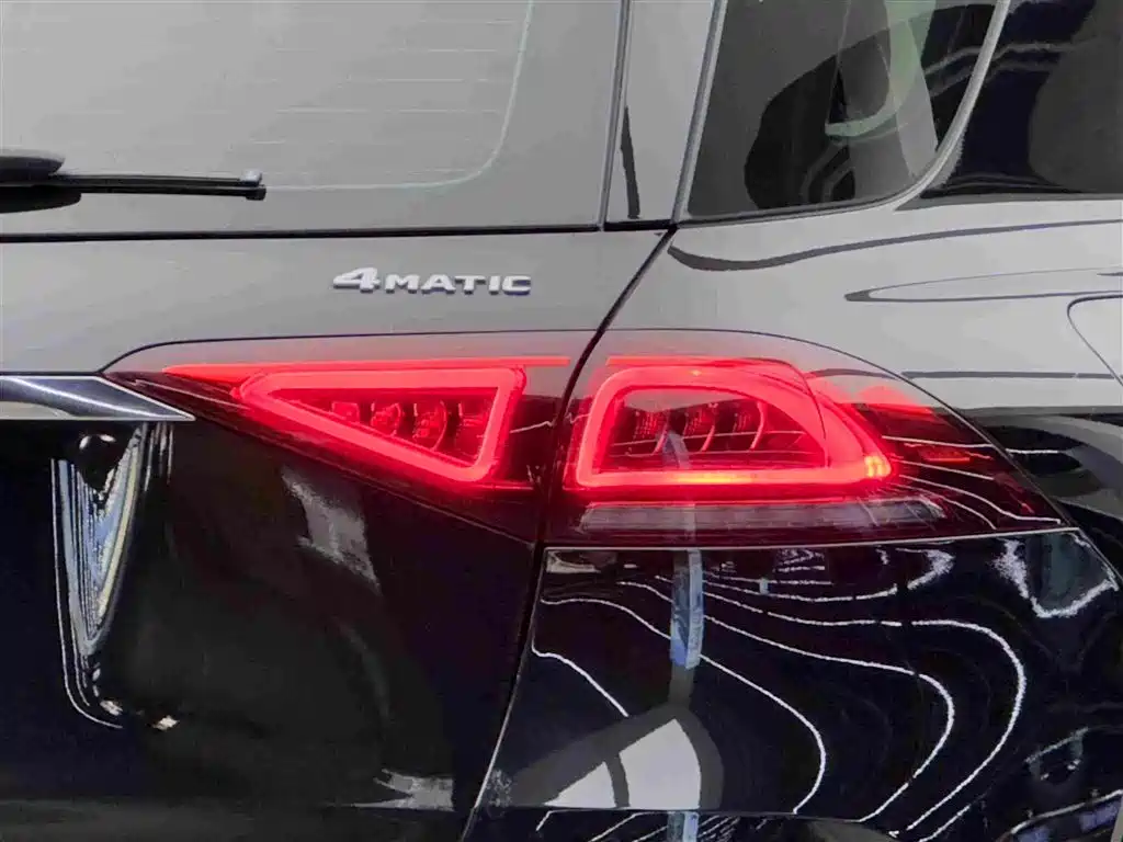 Mercedes-Benz GLE New Energy 2021 — фото 6