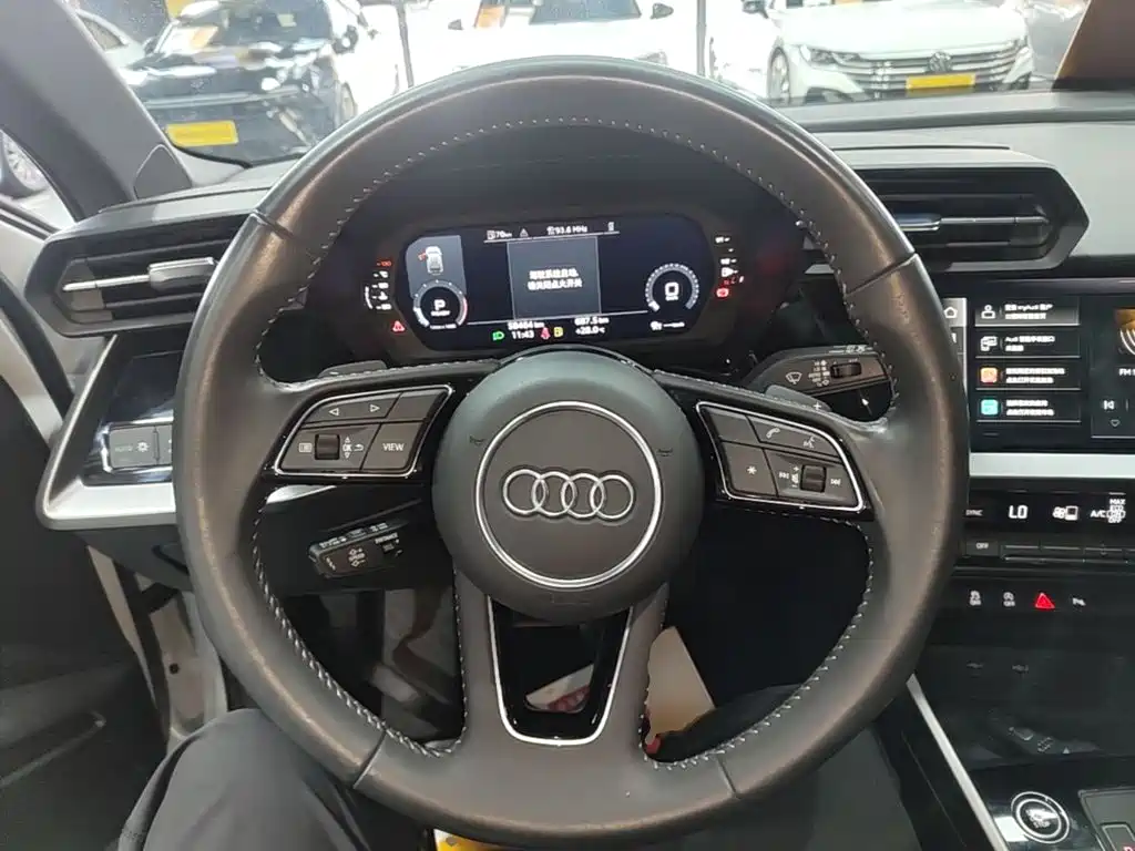 Audi A3 2022 — фото 11