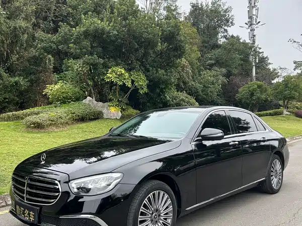 Mercedes-Benz E-Class 2021