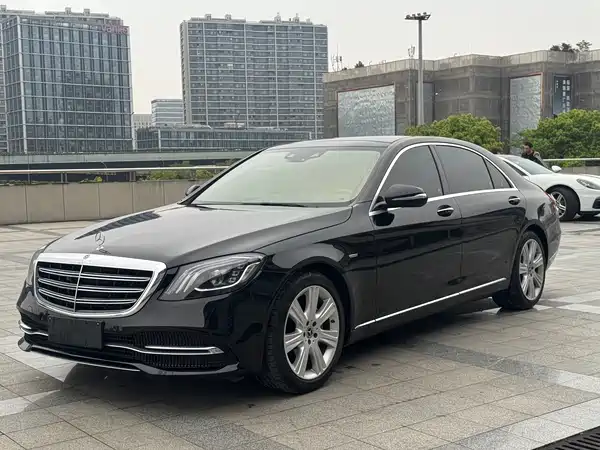 Mercedes-Benz S-Class 2020