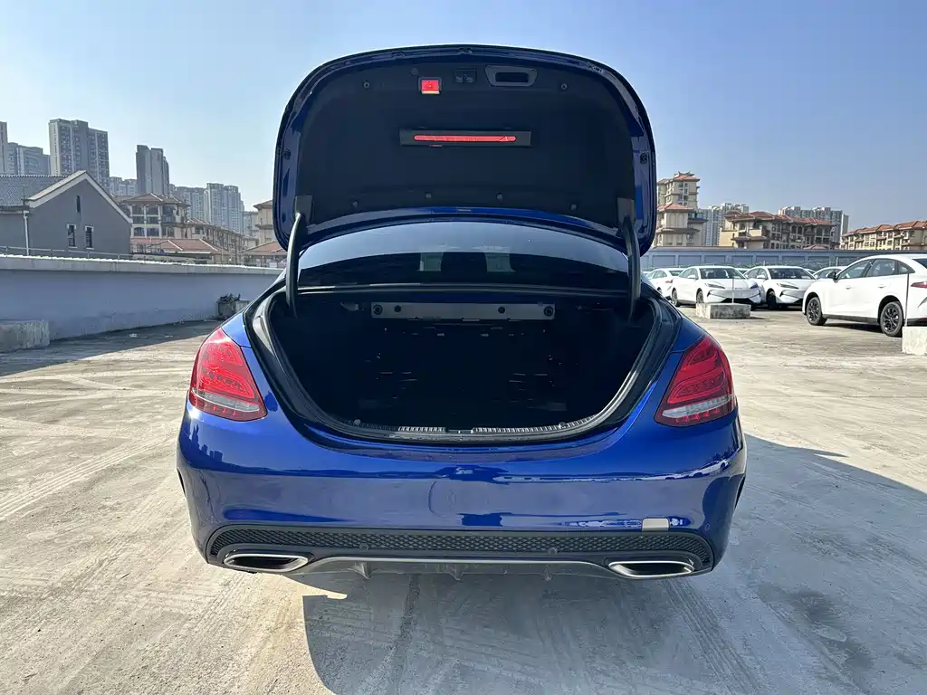 Mercedes-Benz C-Class 2018 — фото 12
