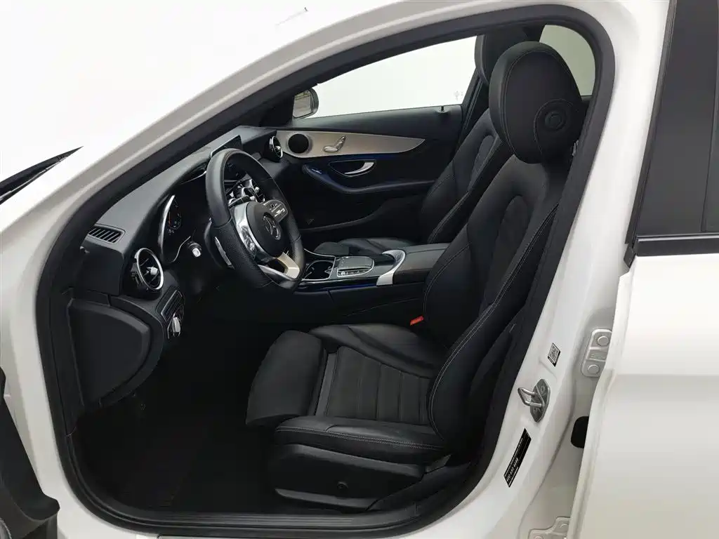 Mercedes-Benz C-Class 2020 — фото 10
