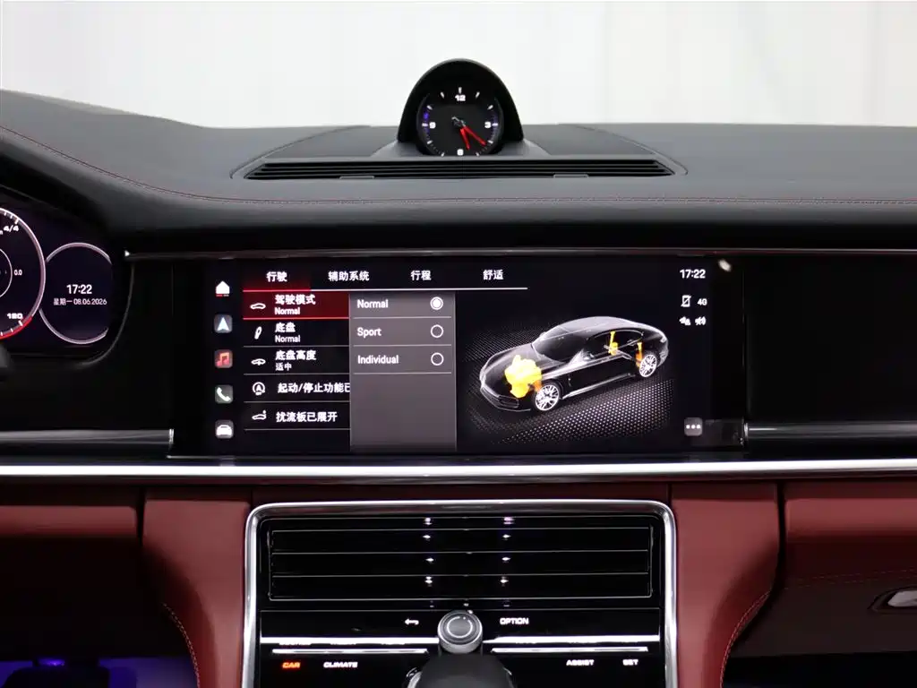 Porsche Panamera 2023 — фото 15