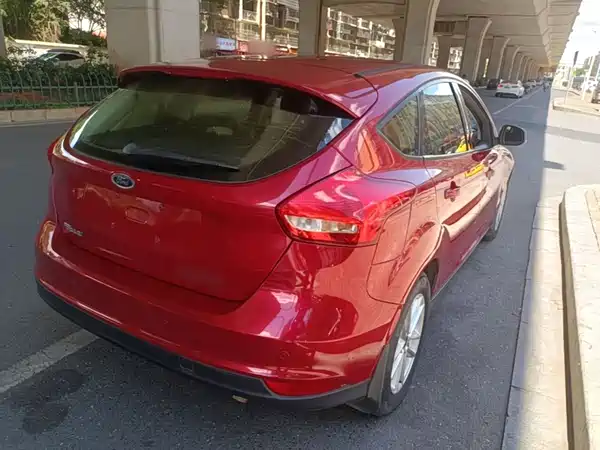 Ford Focus 2015