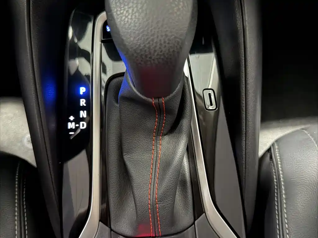 Toyota Corolla 2023 — фото 14